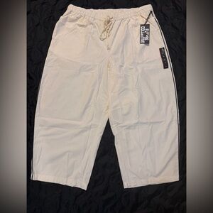 NWT Future Collective Women's Cream Drawstring Capri Pant